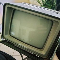 Vintage Tv/Radio