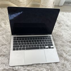 MacBook Pro 13-inch 2020 Two 3 Ports 
