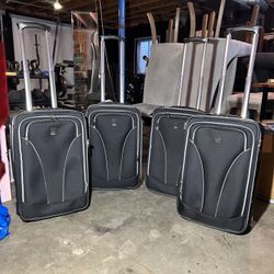 Eiffel Tower Luggage 