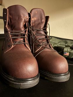 Red Wing Shoes (boot size 11)