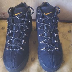 Nike Black Leather Nubuck Boots