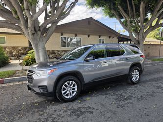 2022 Chevrolet Traverse LS AWD