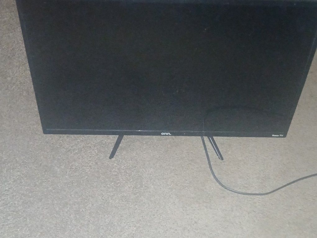 Roku Smart TV And Stand
