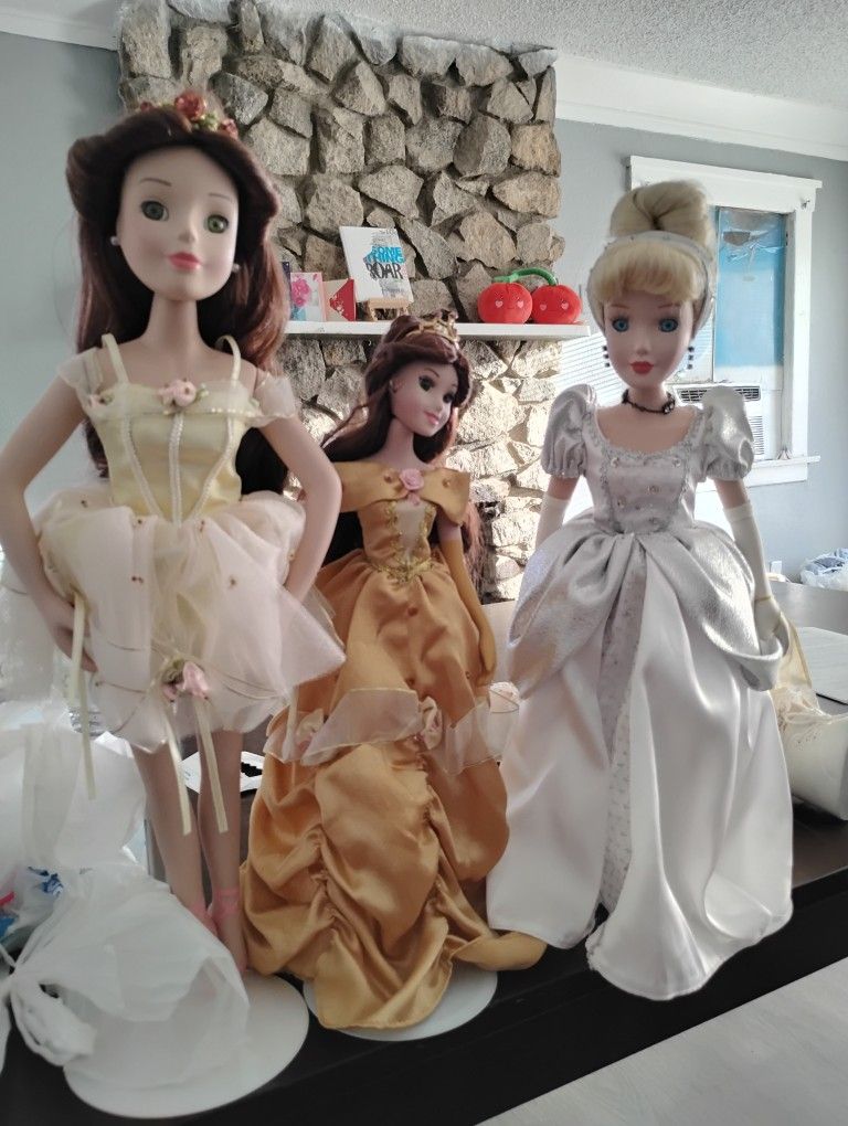 Disney Dolls