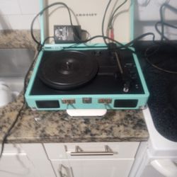 Crowley Blue Tooth Record Player 