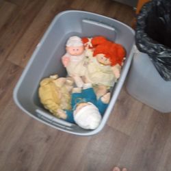 4 Cabbage Patch Kids Toys 