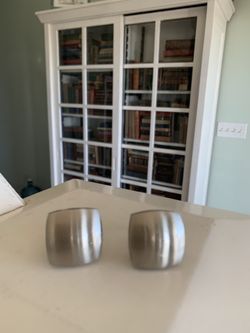 2 Door Pulls 1inch by 1 inch