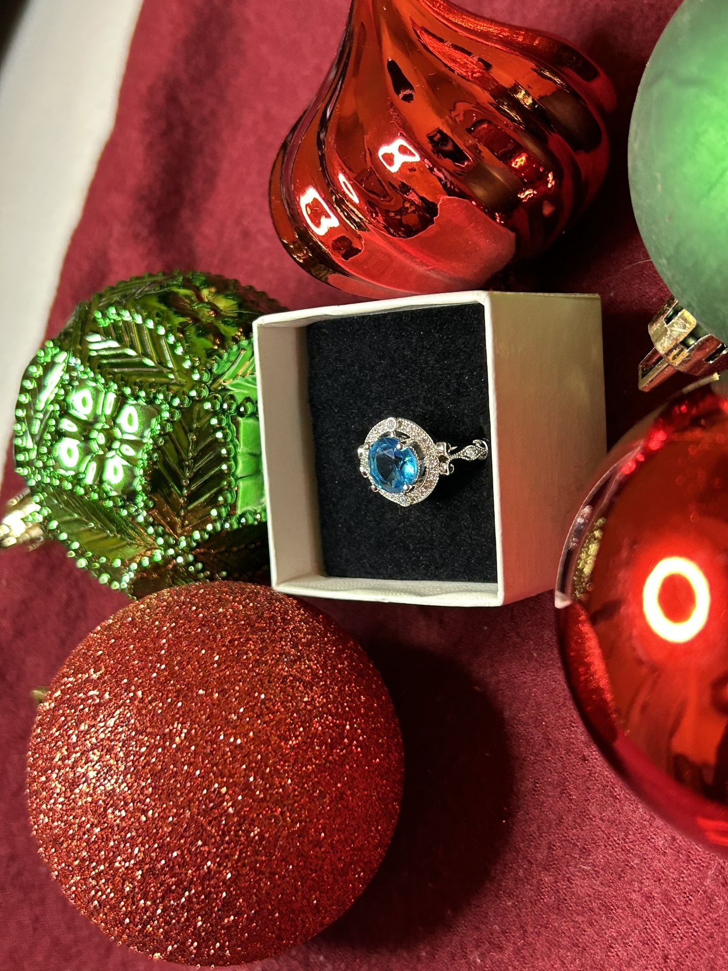 Beautiful Aqua Ring