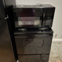  Black microwave