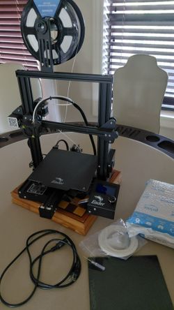 Creality Ender 3D Printer with Filament