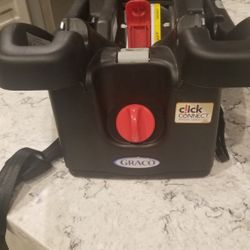 Graco Click Connect.  Hardly used. 