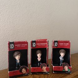 1 Direction Collectibles (3)