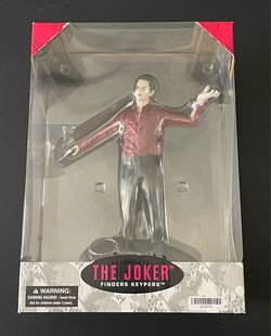Large DC villain Joker statue