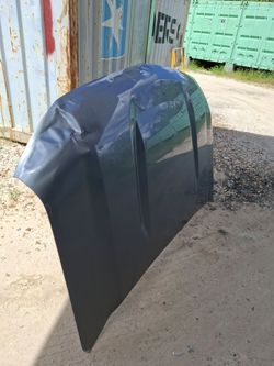 Hood  chevrolet silverado fit 2019-2025