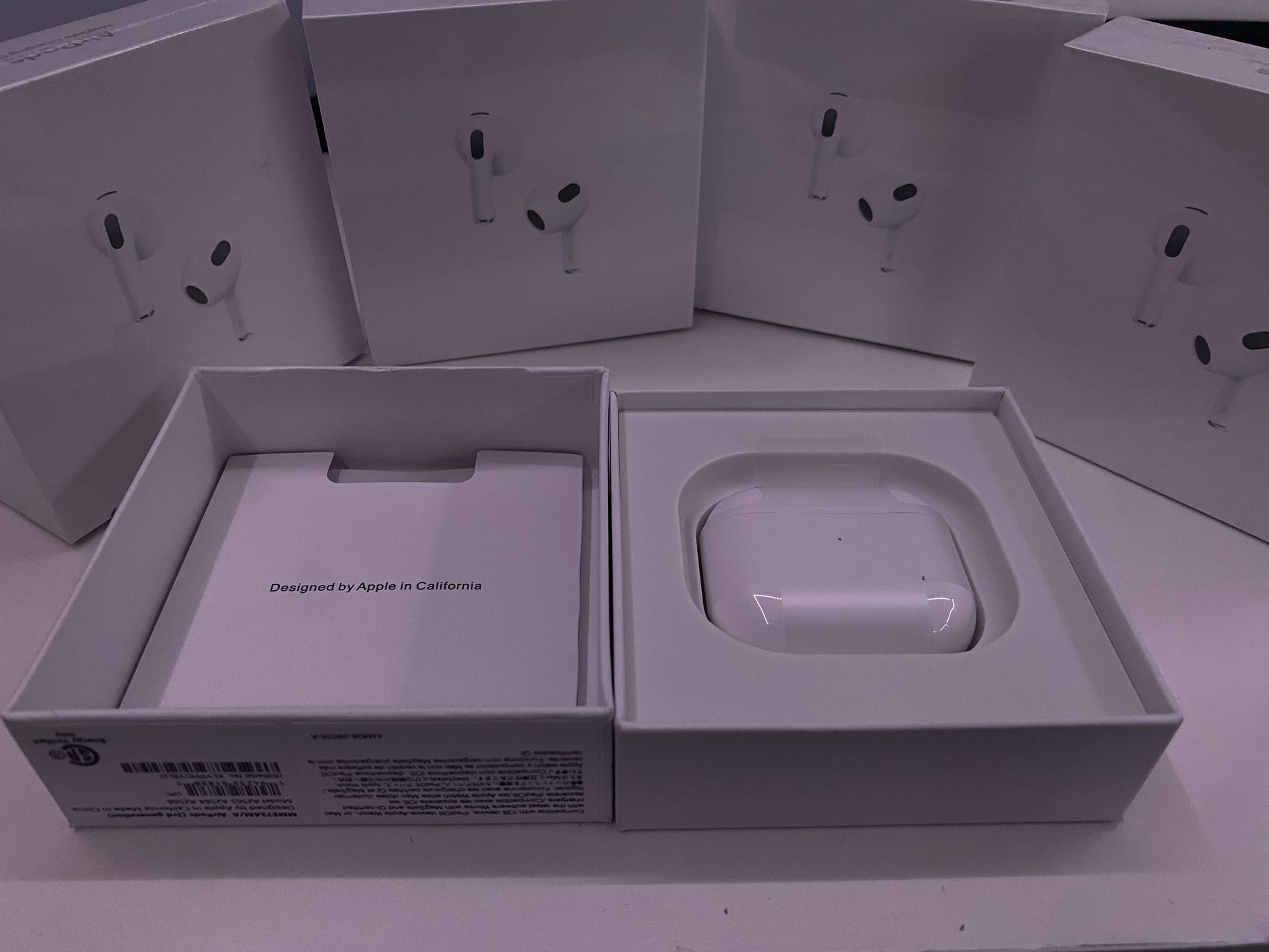 Apple AirPods 3rd Generation With MagSafe Wireless Charging Case 