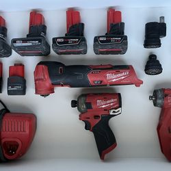 Milwaukee M12 Fuel Tool Set and Packout