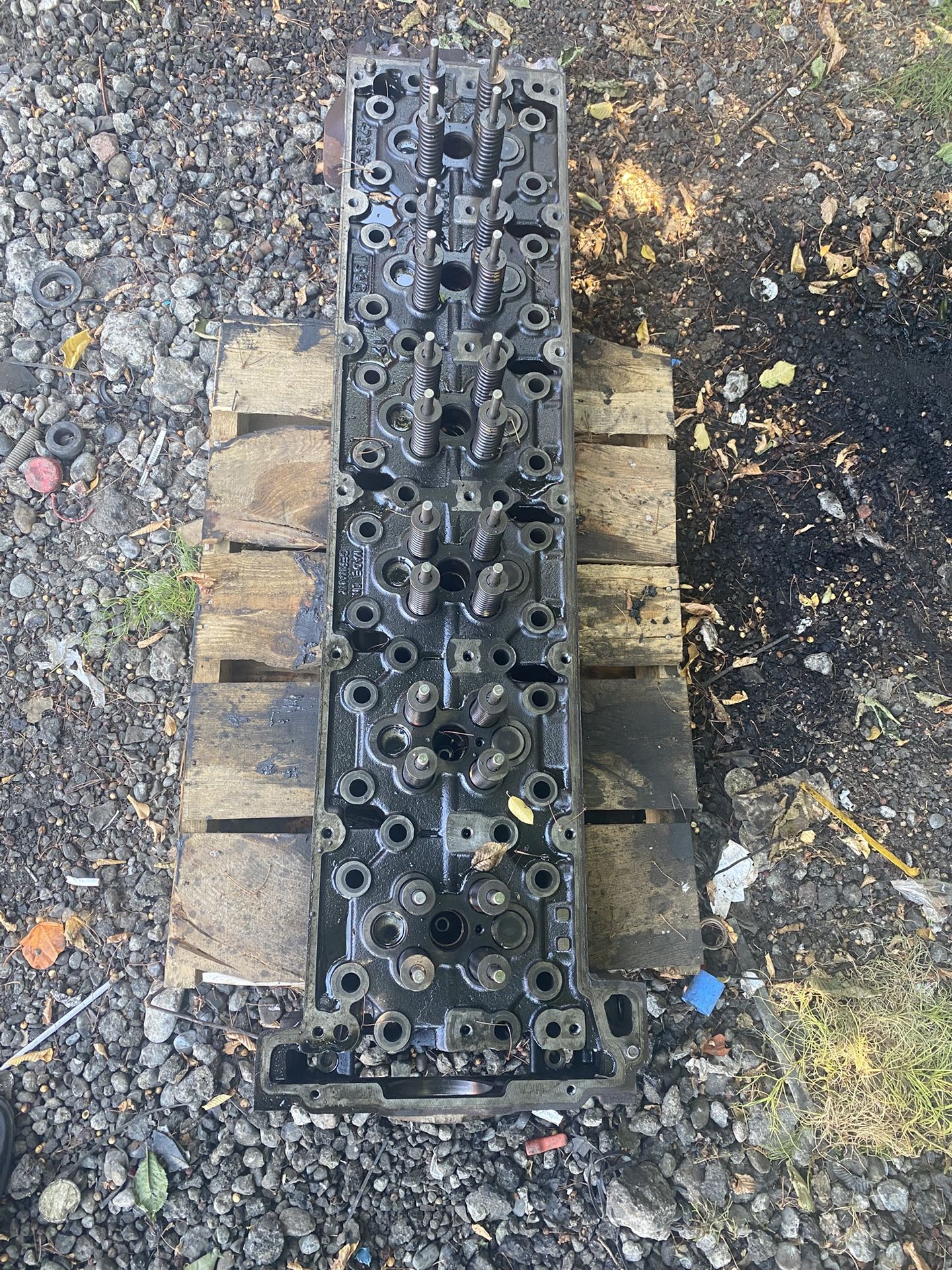 2018 Freightliner Cascadia DD15 Cylinder Head