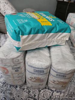 Diapers size 3 huggies & pampers