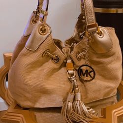 Women’s Purse 