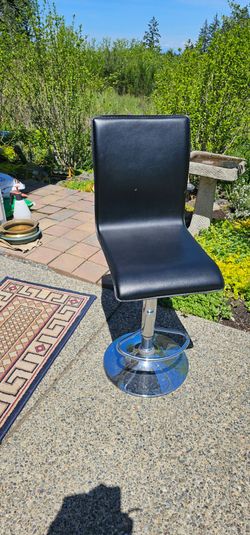 Adjustable high chair