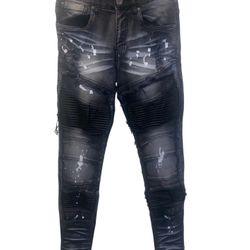 Men's Black Distressed Jeans