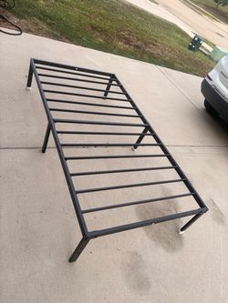 Twin frame