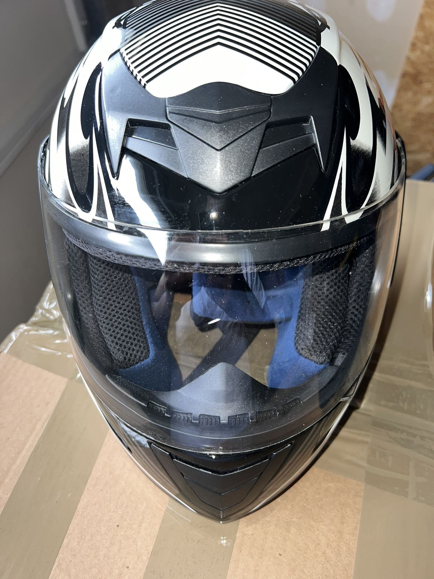 TYPHOON HELMET MOTO/SNOWMOBILE