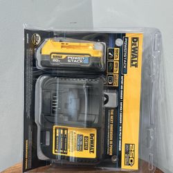PowerStack Kit Battery & Charger 20V