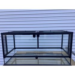 36 X 18 X 18 Reptile Aquarium