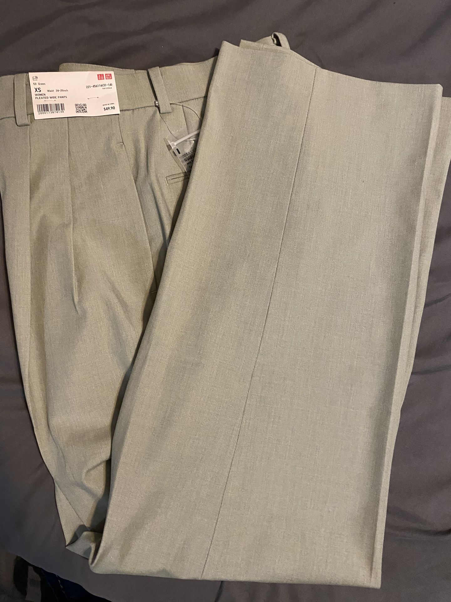 UNÍ QLO wide Leg Slacks