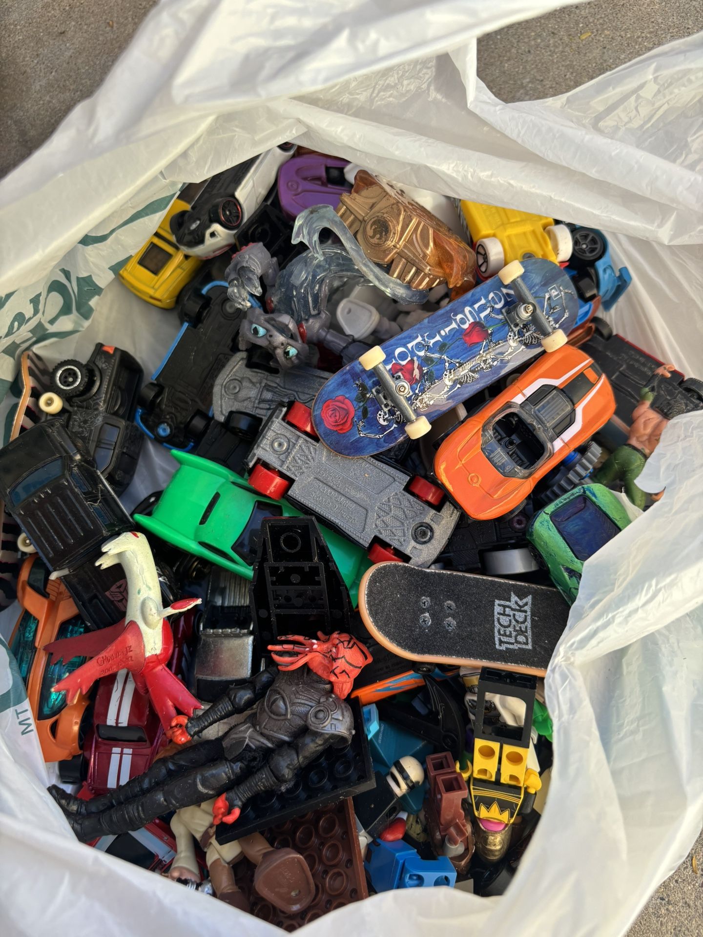 A Lot Of Toys !! For Girls And Boys 