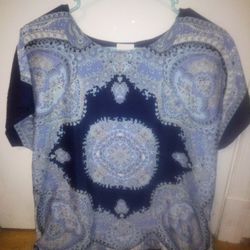 Beautiful Ladies Size 1 Blouse