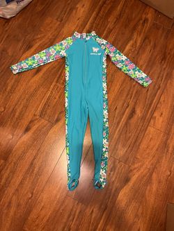 One Piece Swim Suit Girl Size 5-6