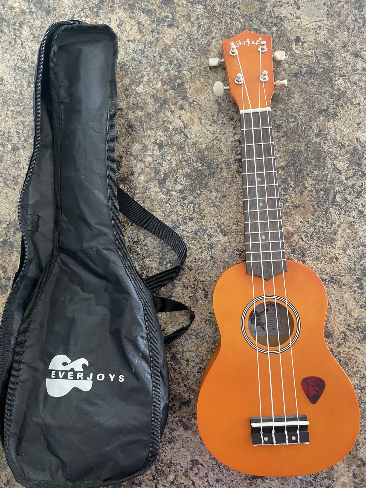 Ukulele EveryJoy $25