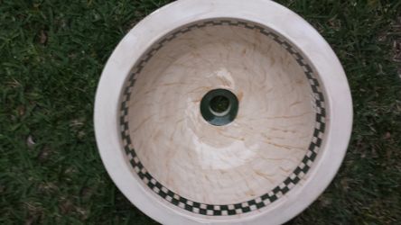 New Unique Checker Board Glazed Sink