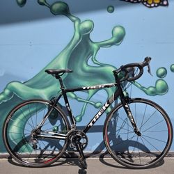 Trek 1.5 Road Bike 