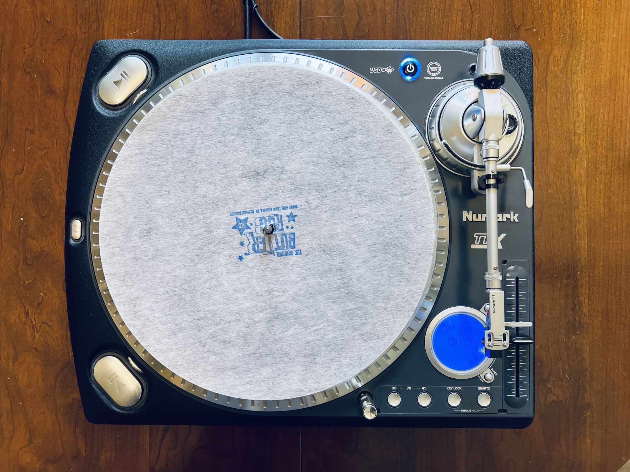 Numark TTX USB Turntable w/ Road Ready Flight Case - $450
