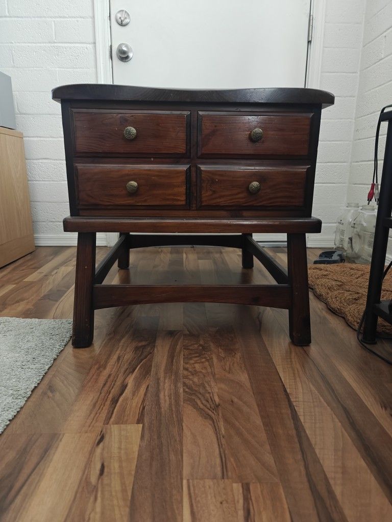 Wooden Coffee table/Nightstand