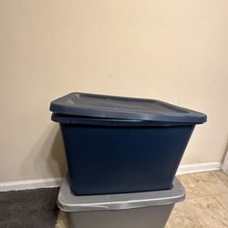 2BINS FULL OF DESIGNER CLOTHING (!FLASH SALE!)