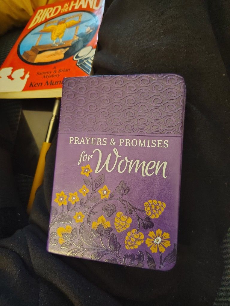 Prayers & Promises For Women
