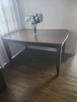 Dinning Table