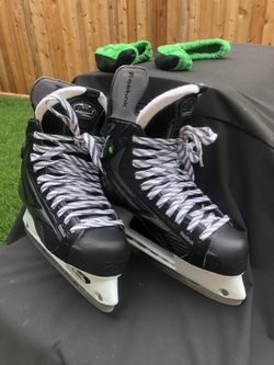 Hockey Gear -Ice Skates & Gear