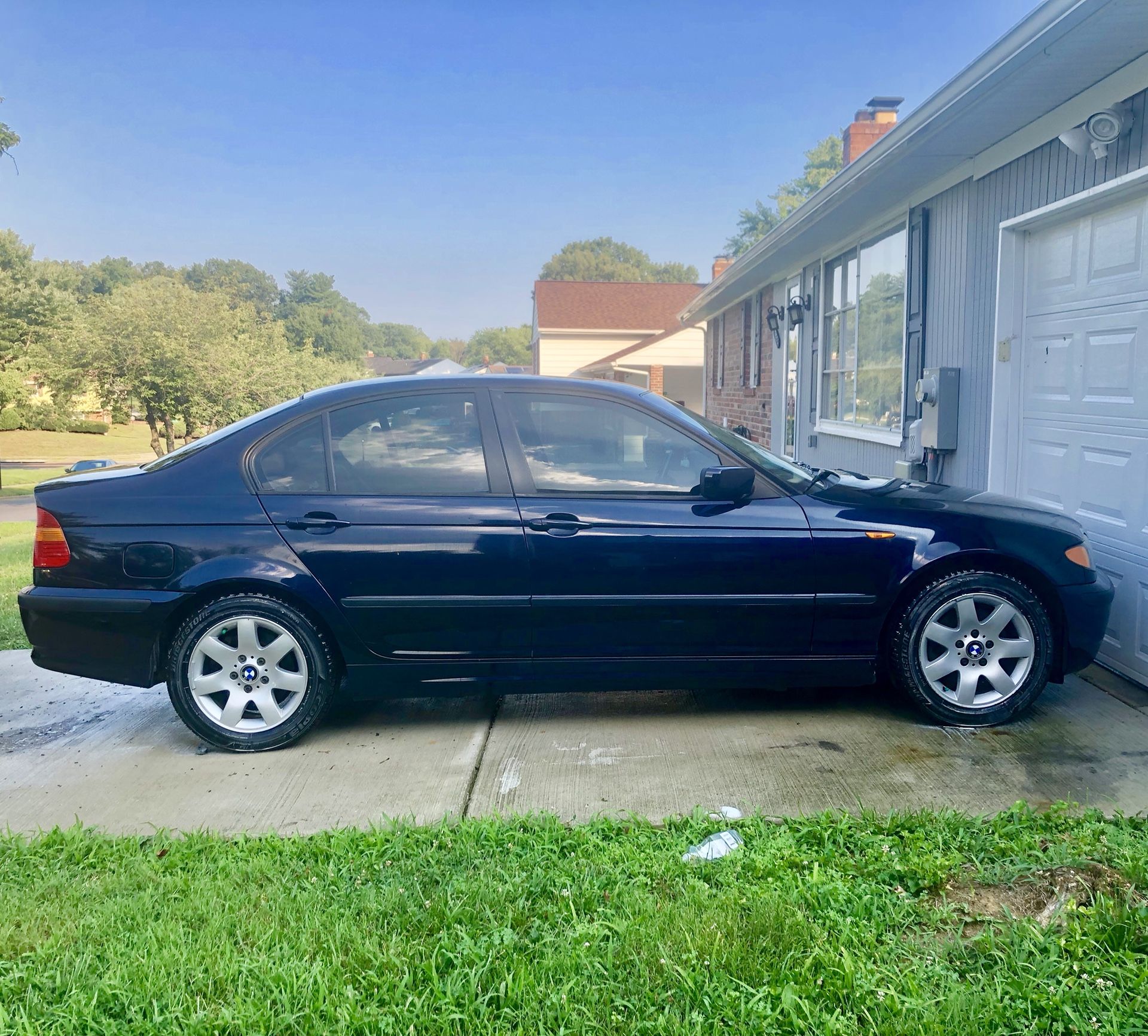 2006 BMW 325i 4Door