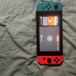 Nintendo Switch 