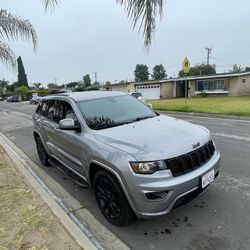 2017 Jeep Grand Cherokee