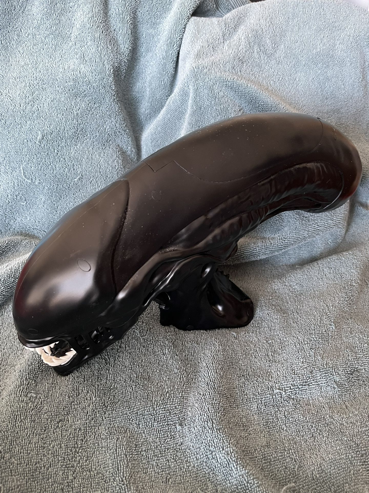 Alien Romulus Popcorn Bucket