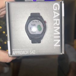 Brand New. Never Opened. Garmin Approach S42