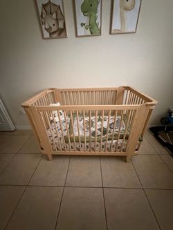 Baby crib and mattress