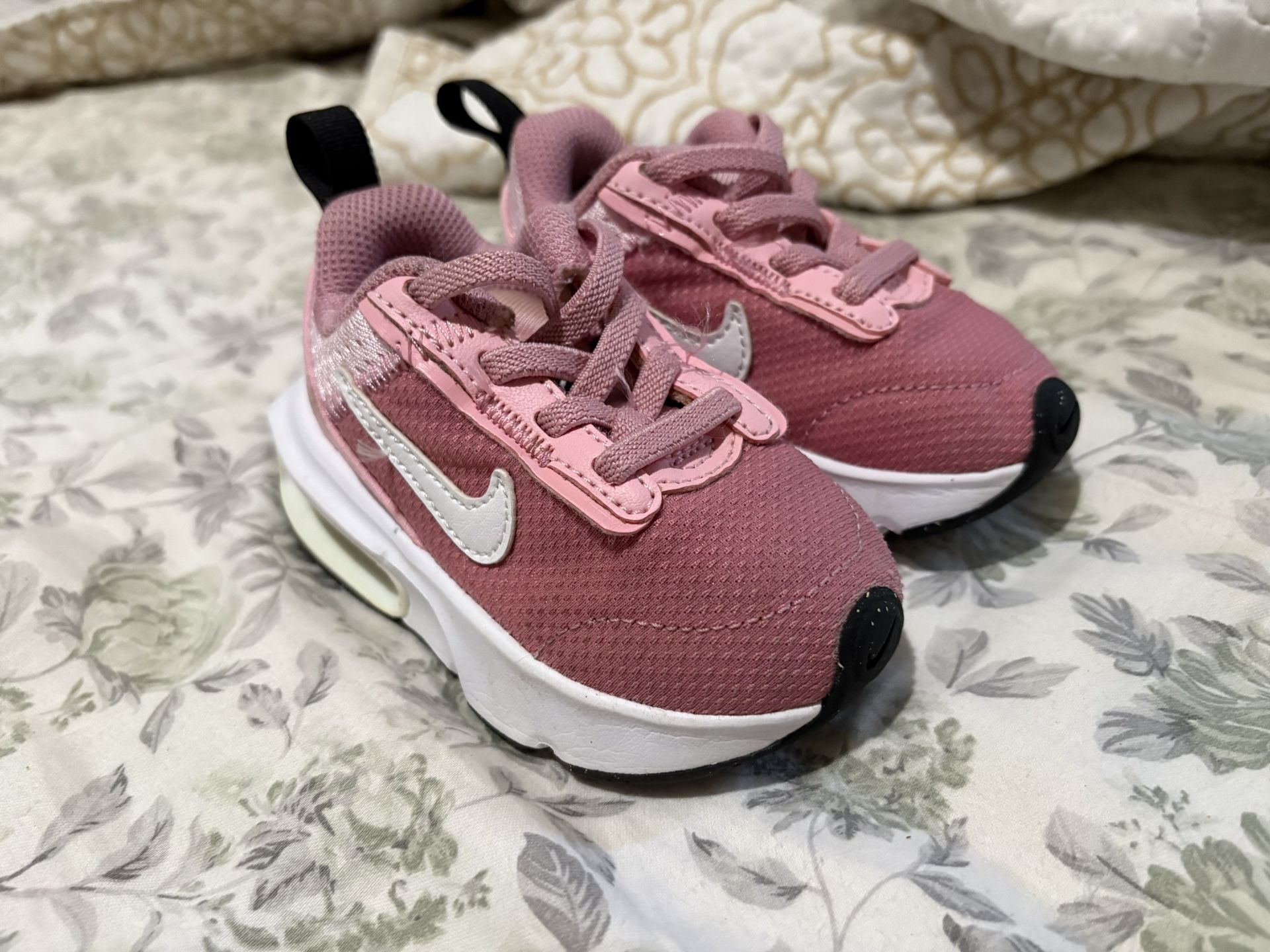 SIZE 5 BABY NIKES
