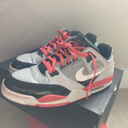 Nike AIRFORCE Size 12